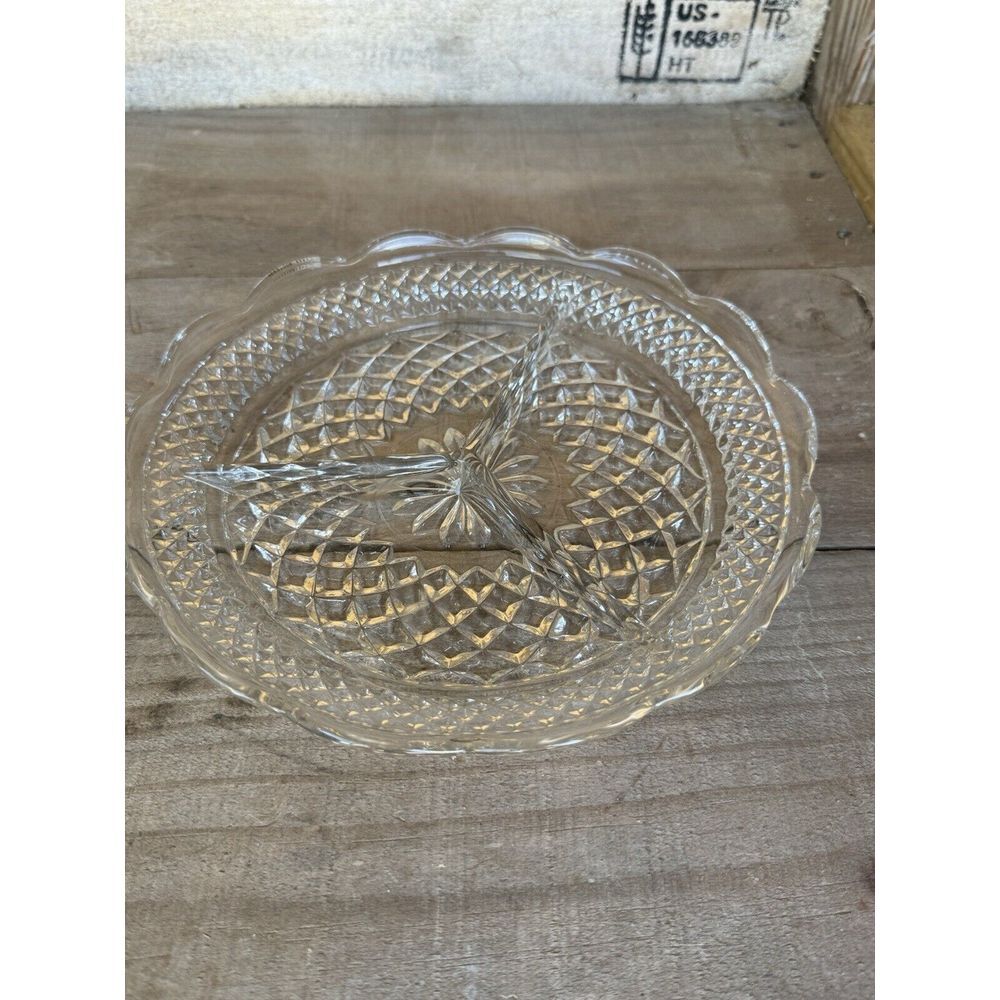 Vintage ANCHOR HOCKING‎ Wexford 3 Part Relish Dish